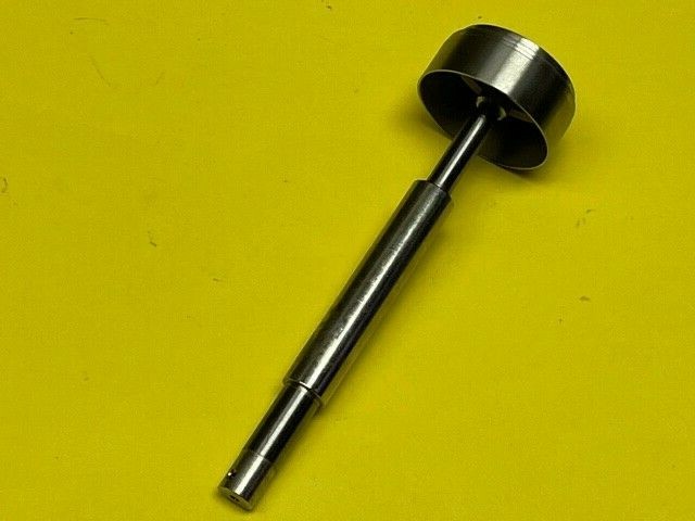 16mm ELMO Projector Part No. 4P-8MF0018 SOUND DRUM & SHAFT ASSEMBLY