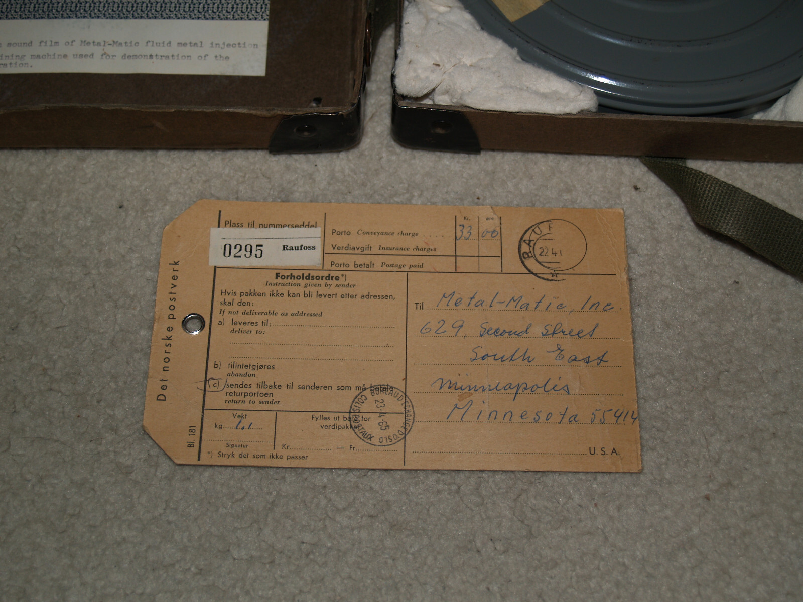 VINTAGE Film Reel Canister Case Shipping Box Mailer 8″ X 8″ X 1″ + reel canister