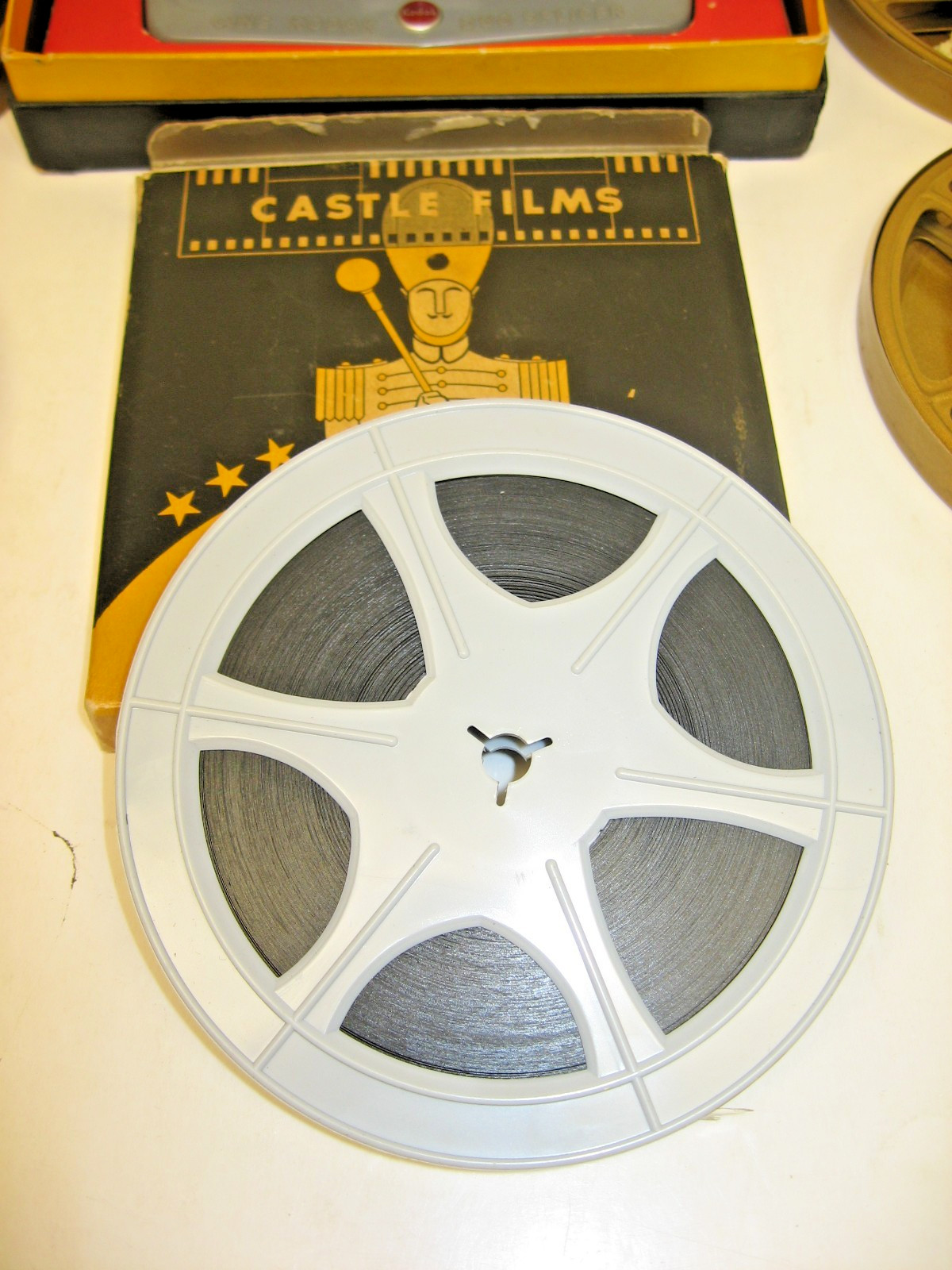 Vintage Cine-Kodak Duo Splicer, 6x Two Guys 8mm Reels/Cans, 1954 News Parade