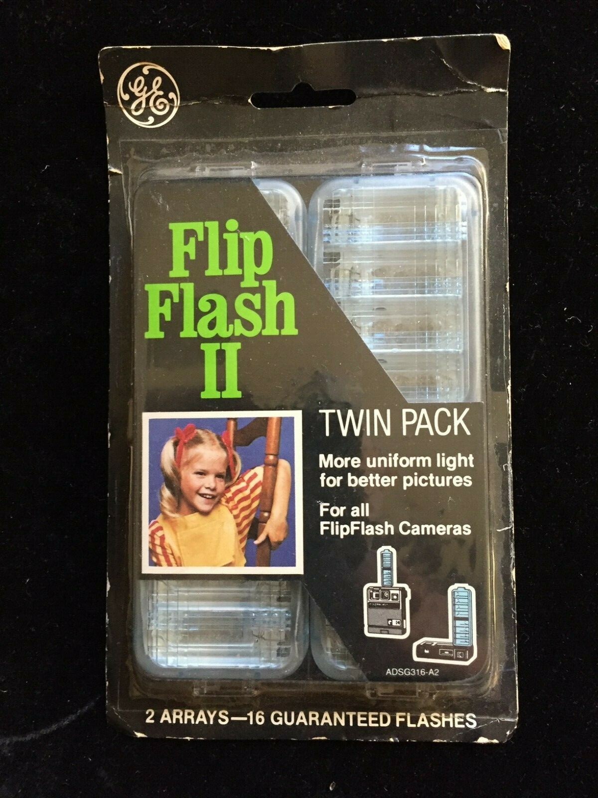 GE Flip Flash II Twin Pack Original Packaging 16 Flashes New Old Stock