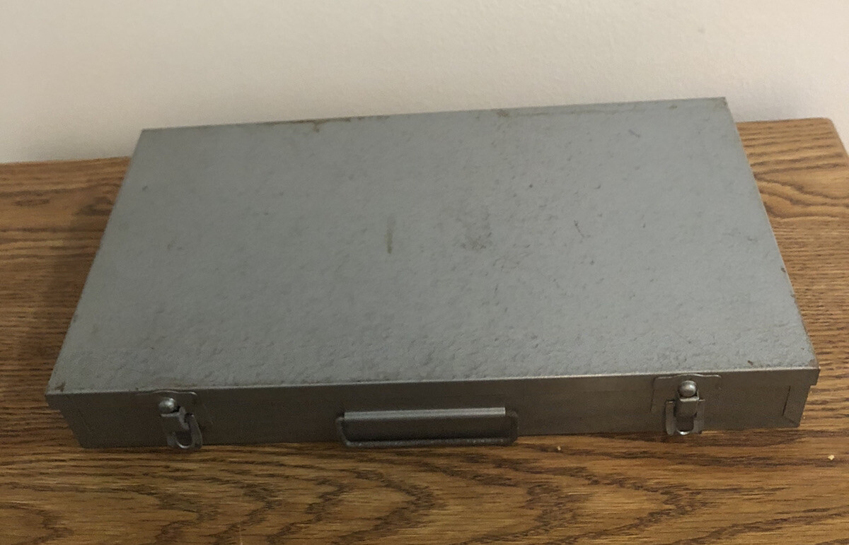 Vintage Metal Slide Storage Box Case Holds 150 35mm Slides or Coins CLEAN!