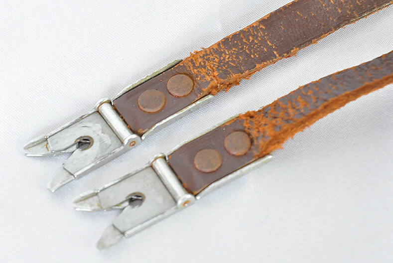 Rolleiflex Leather Strap W/Scissor End Lugs For 2.8F & 3.5F (a)