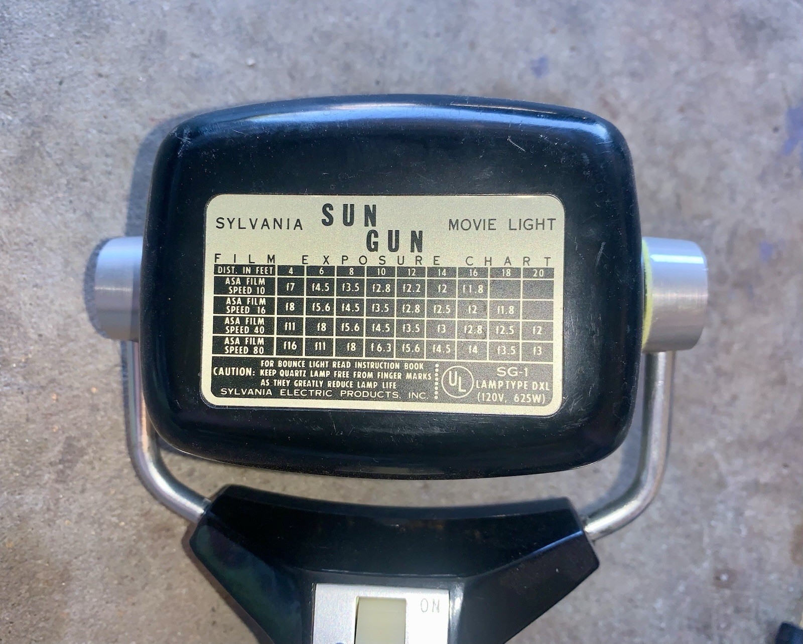 Sylvania Sun Gun Vintage Movie Light Flash