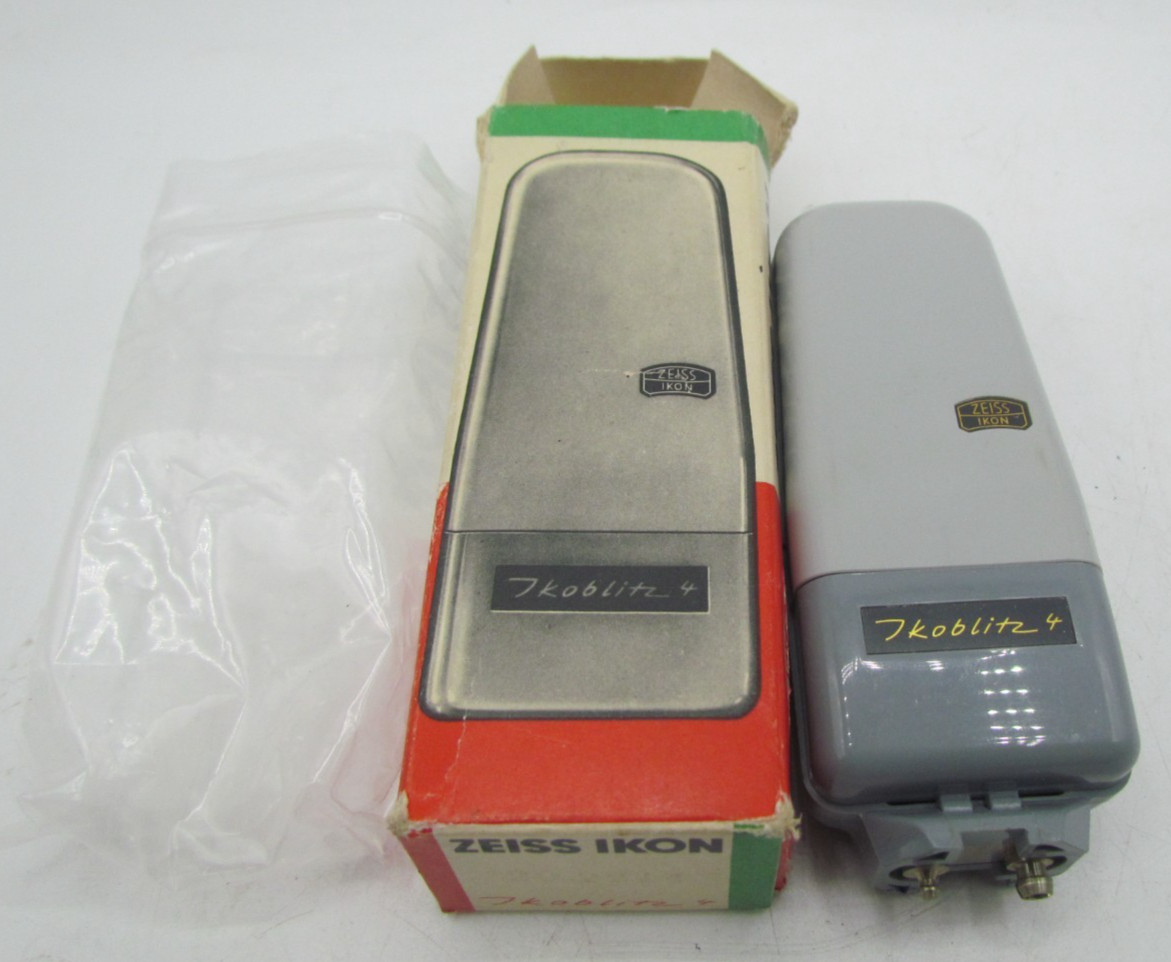 Vintage Zeiss Ikon Ikoblitz 4 Camera Flash Unit Original Box 20.2214 Great Cond