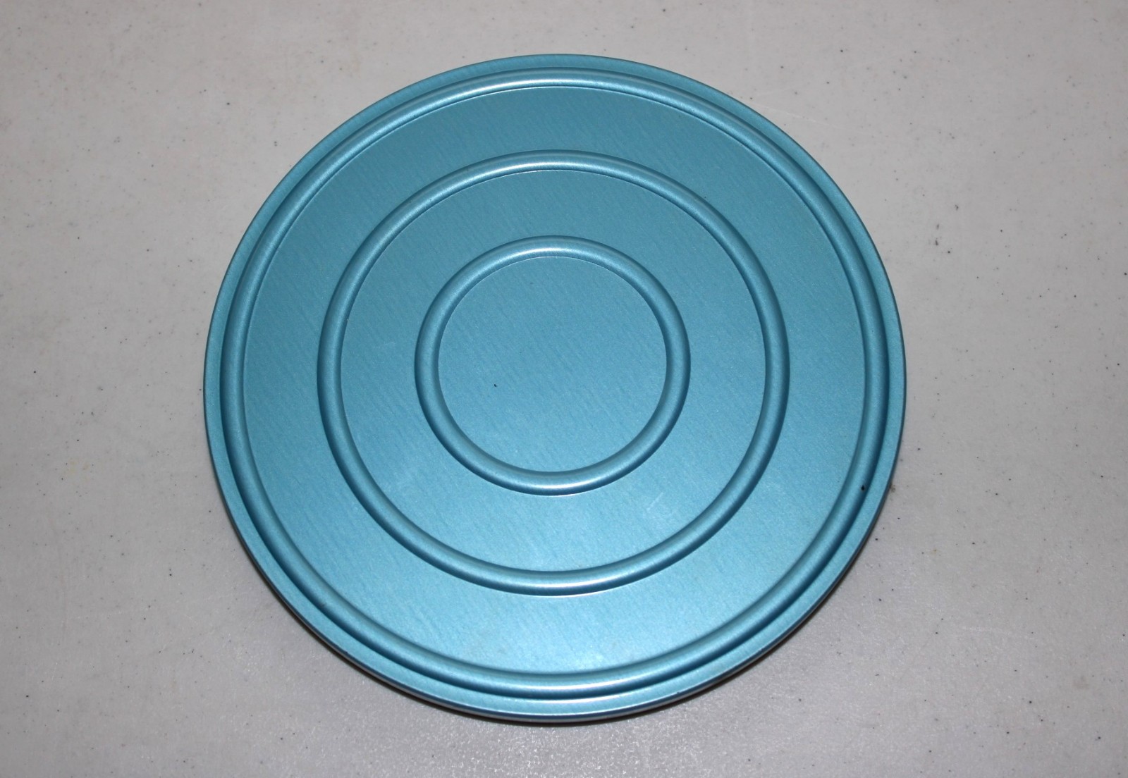 Vintage 7″ (Diameter) Blue Metal Film Canister Case w/ Emtpy Plastic Reel