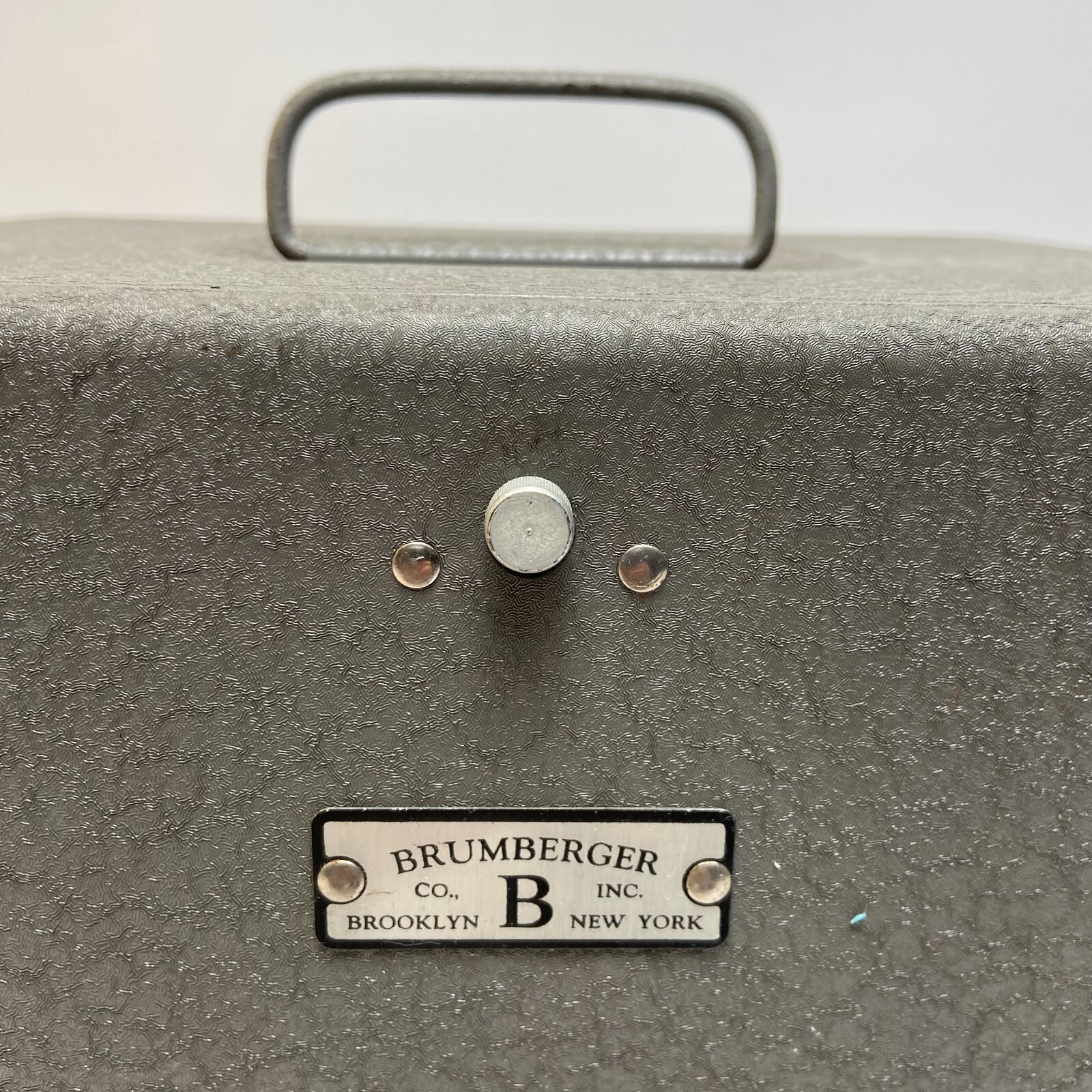 Vintage Brumberger Metal 8mm Film Chest Carrying Case Made in USA Brooklyn NY