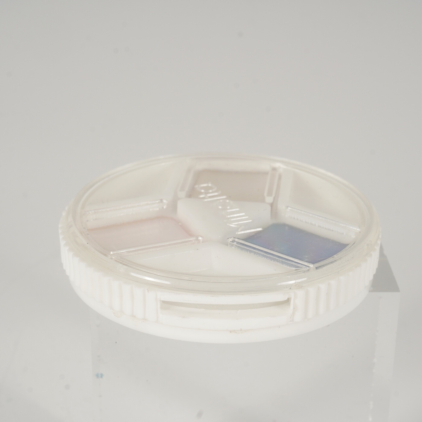 Minolta-16EE Filter Set – 80B, 81B, & 1A