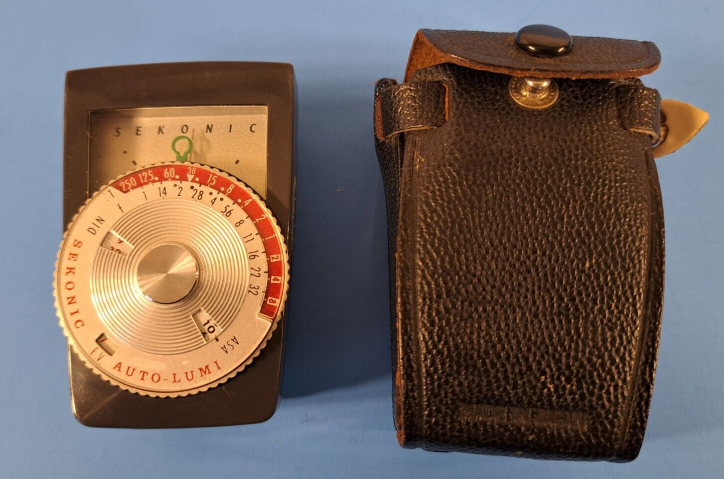 Vintage Sekonic Auto-Lumi Model 86 Light Meter w Case – Made in Japan