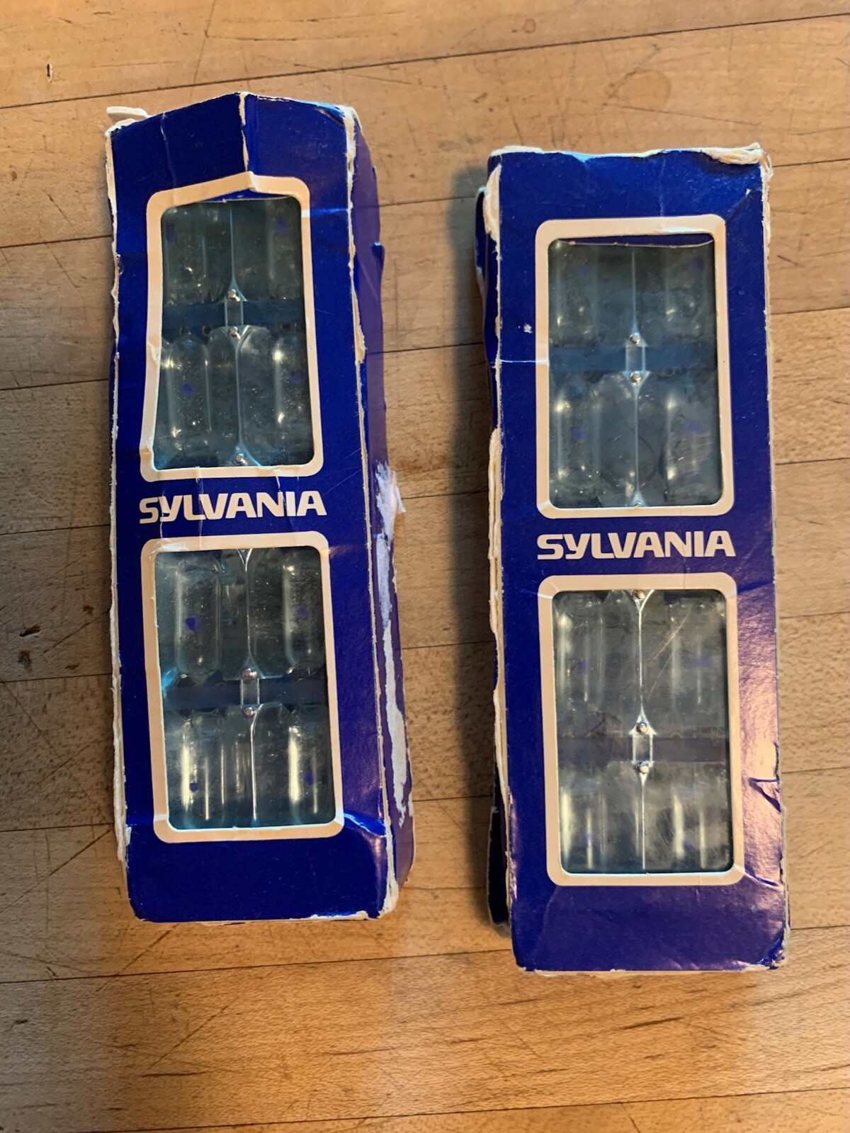 2 Packs LOT VINTAGE FLASHBULBS SYLVANIA BLUE DOT FLIP FLASH FLASHCUBES