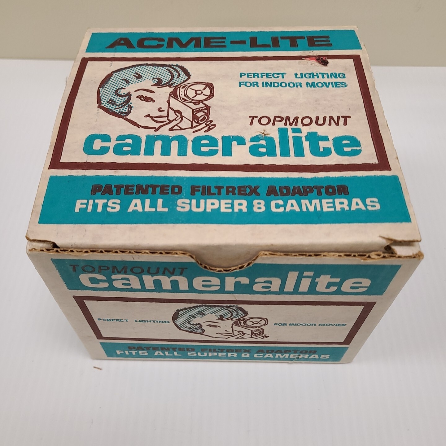 Acme Lite Cameralite Model 96 For Super 8 Cameras With Original Box