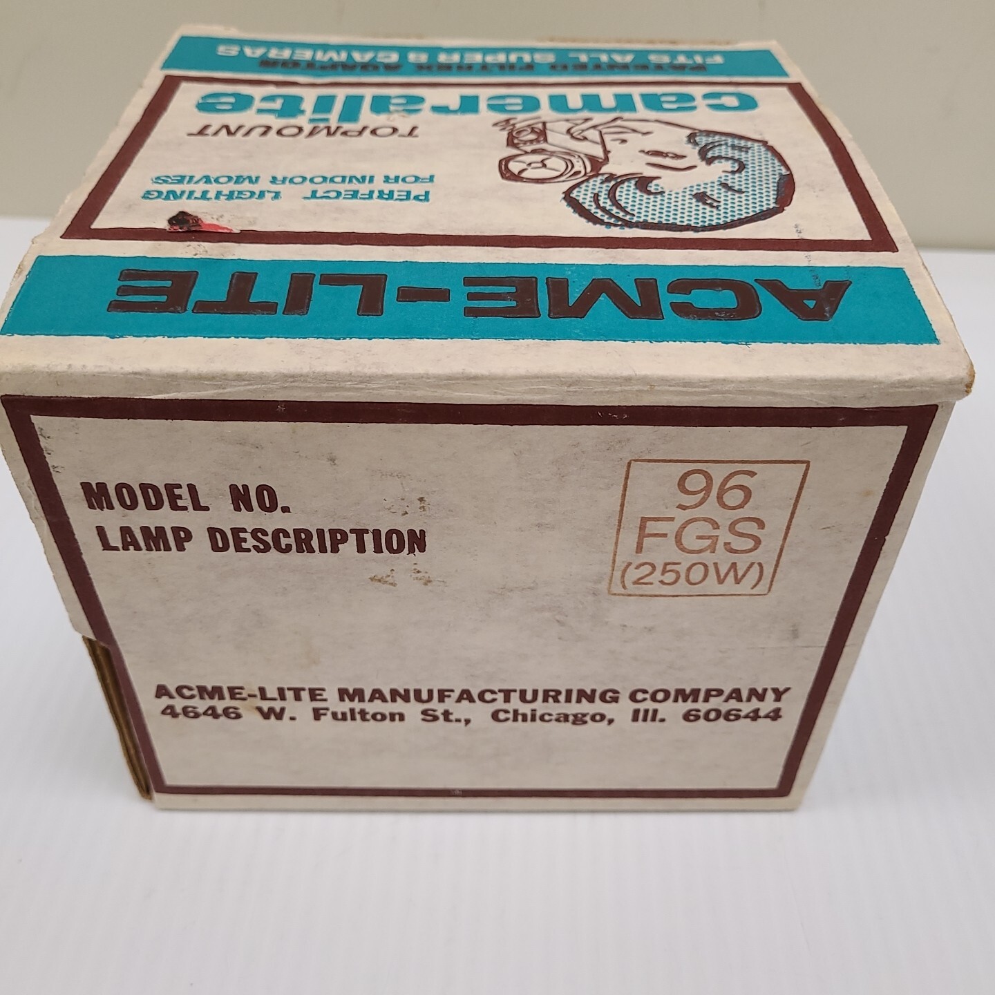 Acme Lite Cameralite Model 96 For Super 8 Cameras With Original Box
