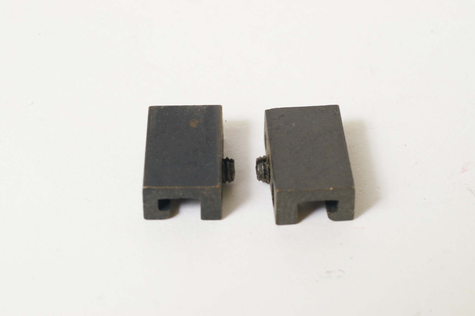 F93106~ Graflex Graphic Crown Speed Pair (2) Infinity Stops – 12.6mm
