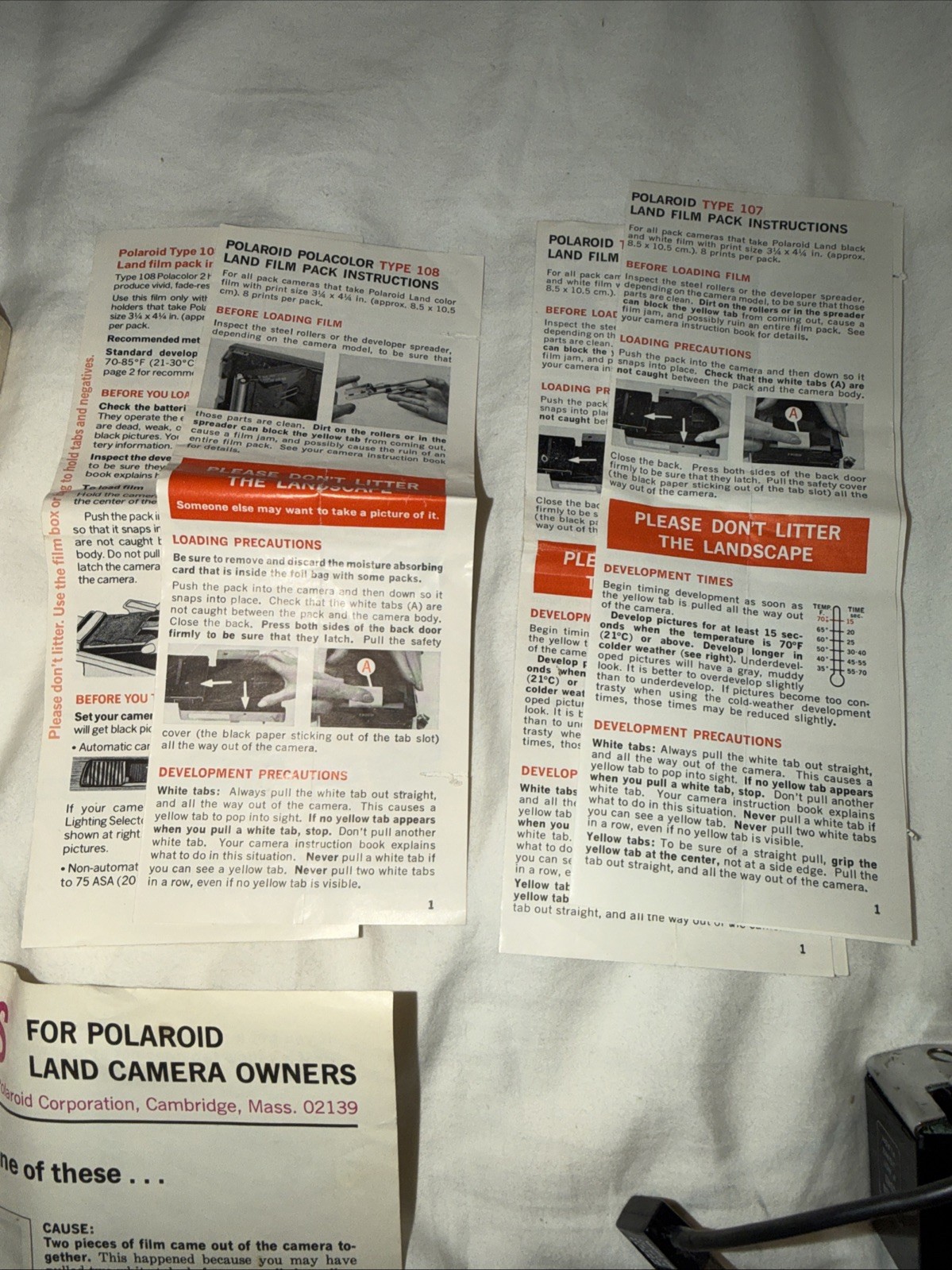Vintage Polaroid Camera Flashgun #268. With box and Polaroid Print Coaters