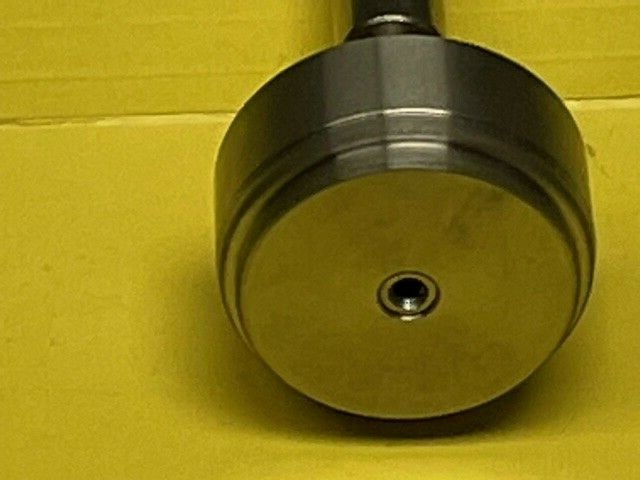 16mm ELMO Projector Part No. 4P-8MF0018 SOUND DRUM & SHAFT ASSEMBLY