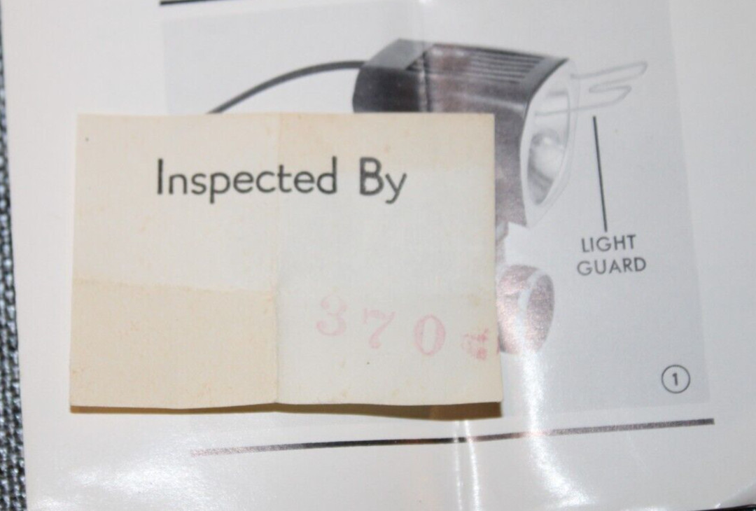 Vintage Kodak Instamatic Movie Light Model 2 No. D376 – w/ Original Box – Tested