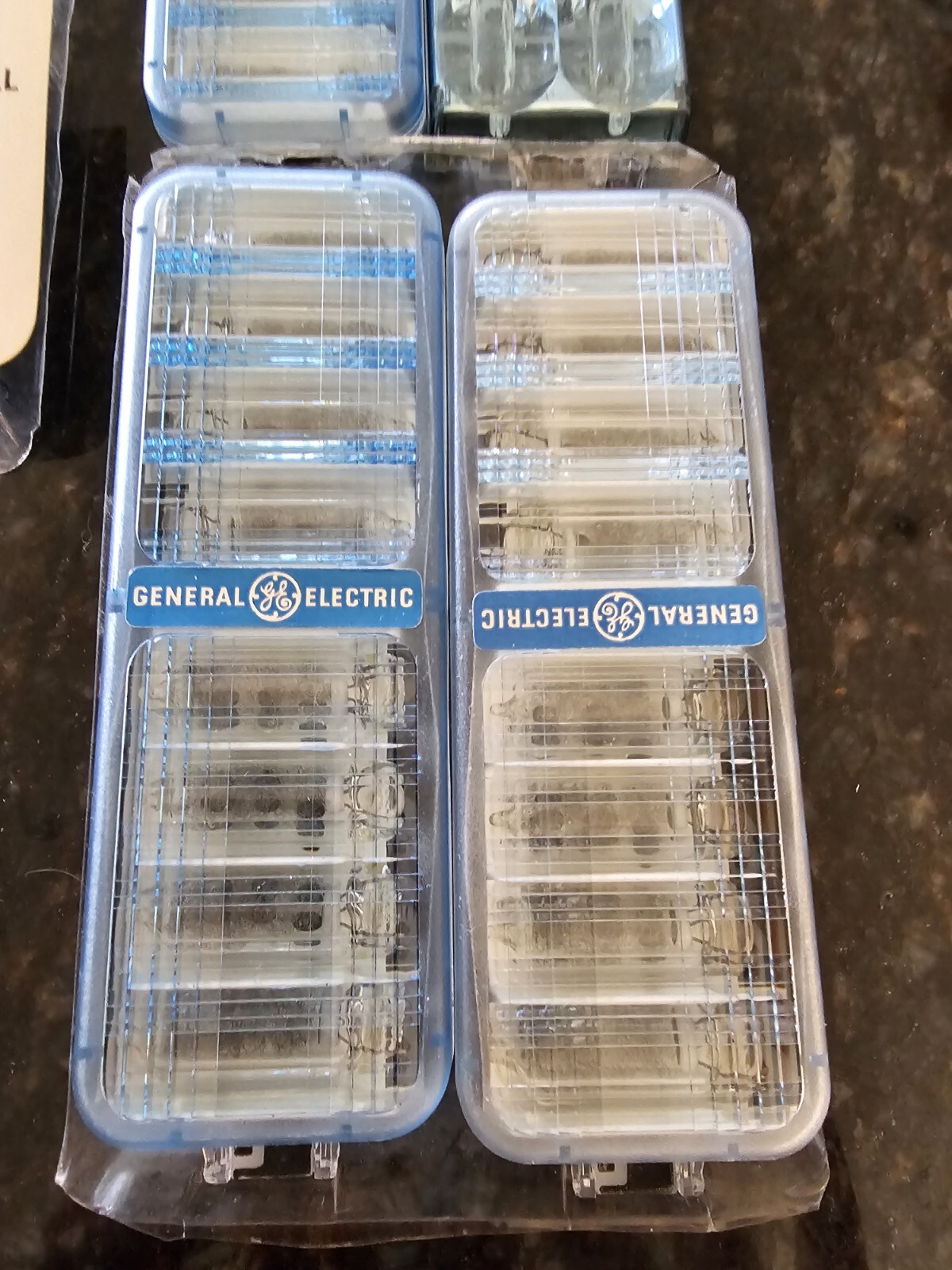 Vintage GE FlipFlash II Twin Pack Flip Flash Bulbs Made in USA Old Stock Opened