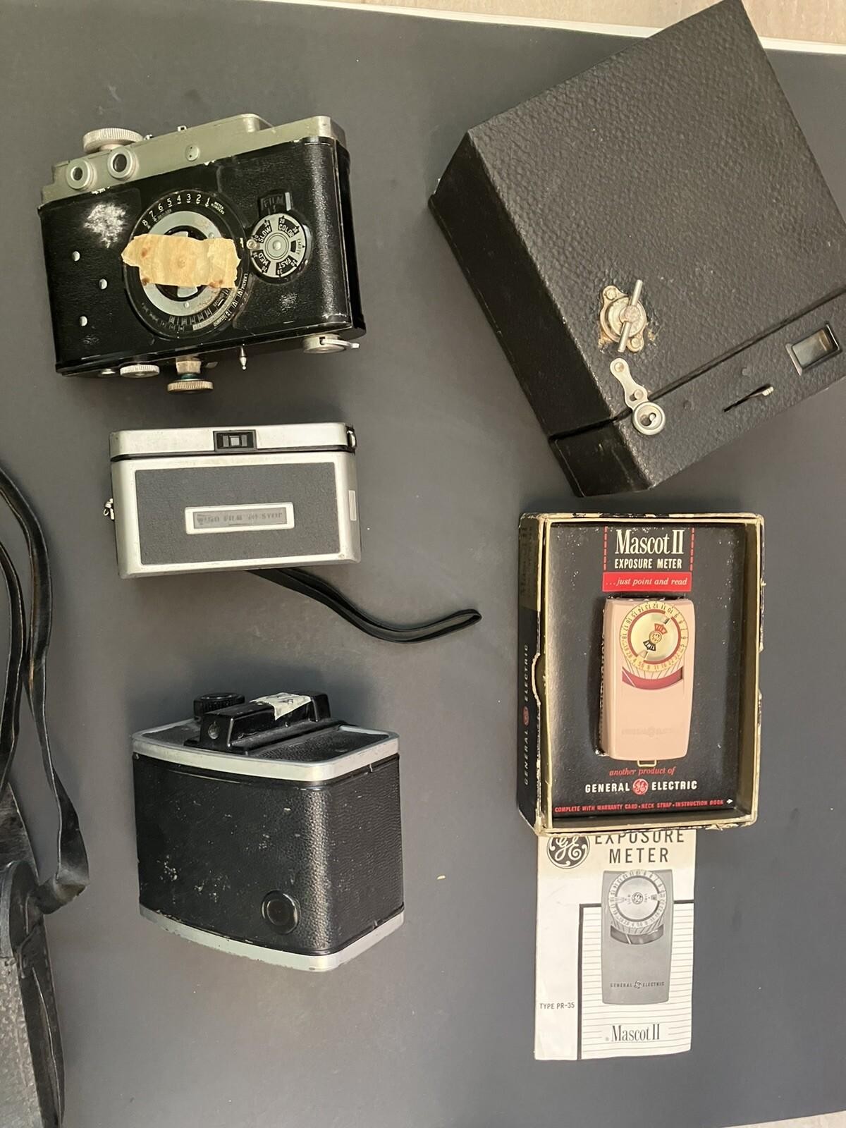 Assorted Lot of Vintage Cameras, Flash-Master, Universal Chronomatic, Instamatic