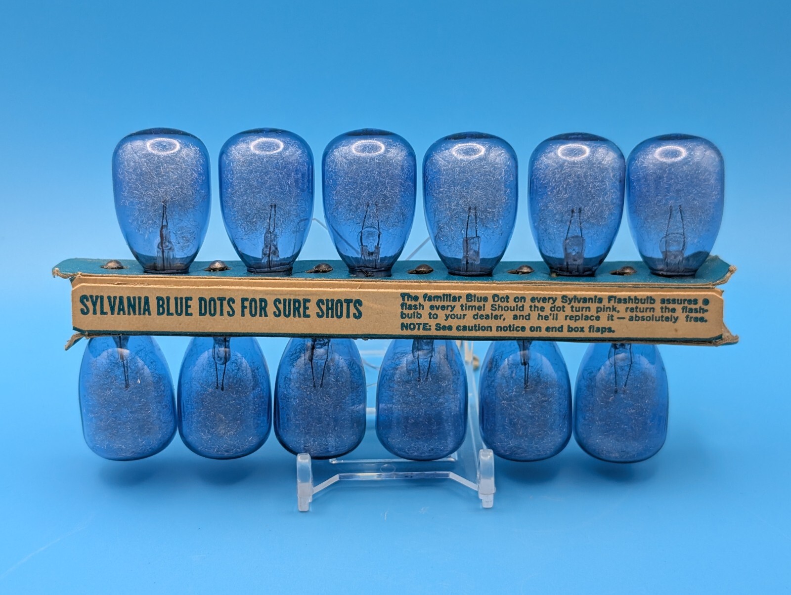 Sylvania Blue Dot M2B Flashbulbs Vintage Box of 12 Blue Bulbs