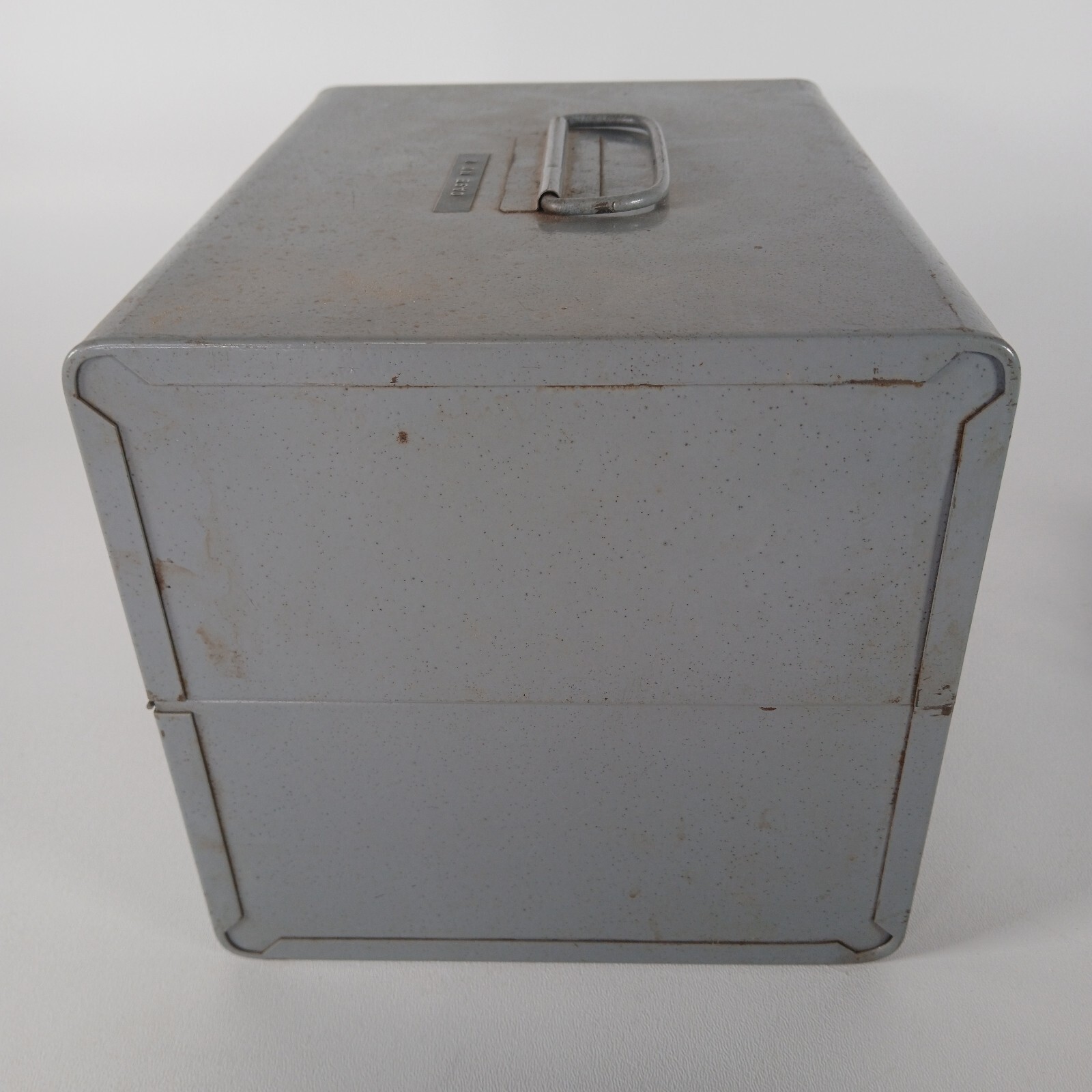 Vintage 50s Brumberger All Metal Movie Reel Box W/ 10 Empty Lafayette Cases