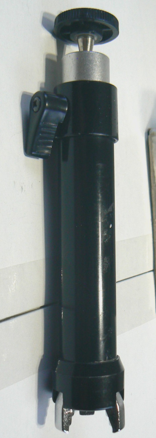 Compact Portable Table Top 7″ Tripod with Ball Head – Used VINTAGE B5
