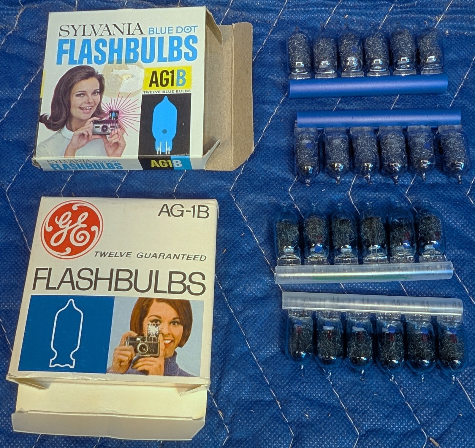 Vintage GE & Sylvania AG-1B Flashbulbs – both full, 24 bulbs total