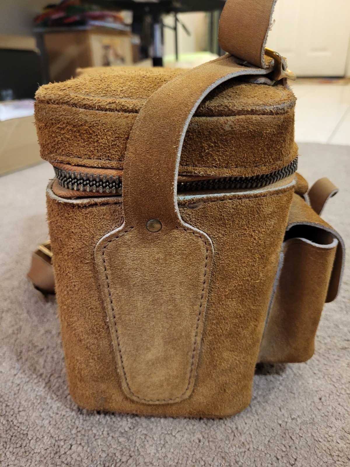 Coast Camera Bag Top Grain Genuine Cowhide Suede Made USA Zip Green Interior VTG
