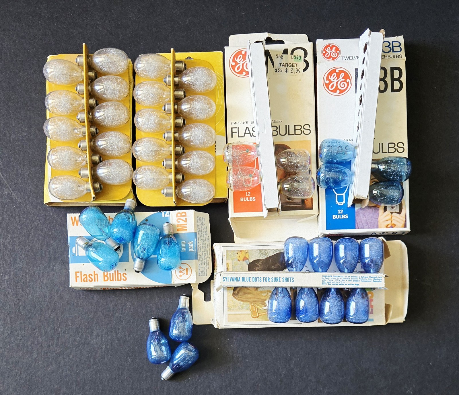 Vintage M2B M3 Flash Bulbs Flashbulbs – 41 Bulbs