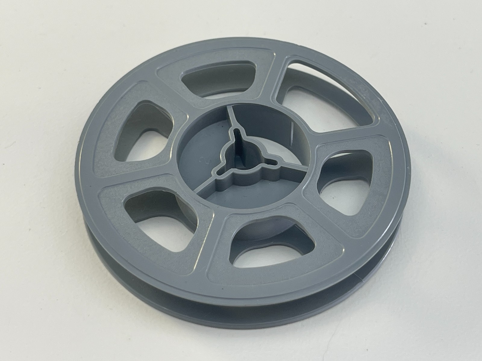 20 Kodak Regular 8MM 2 7/8” EMPTY Film Reels Vintage Plastic