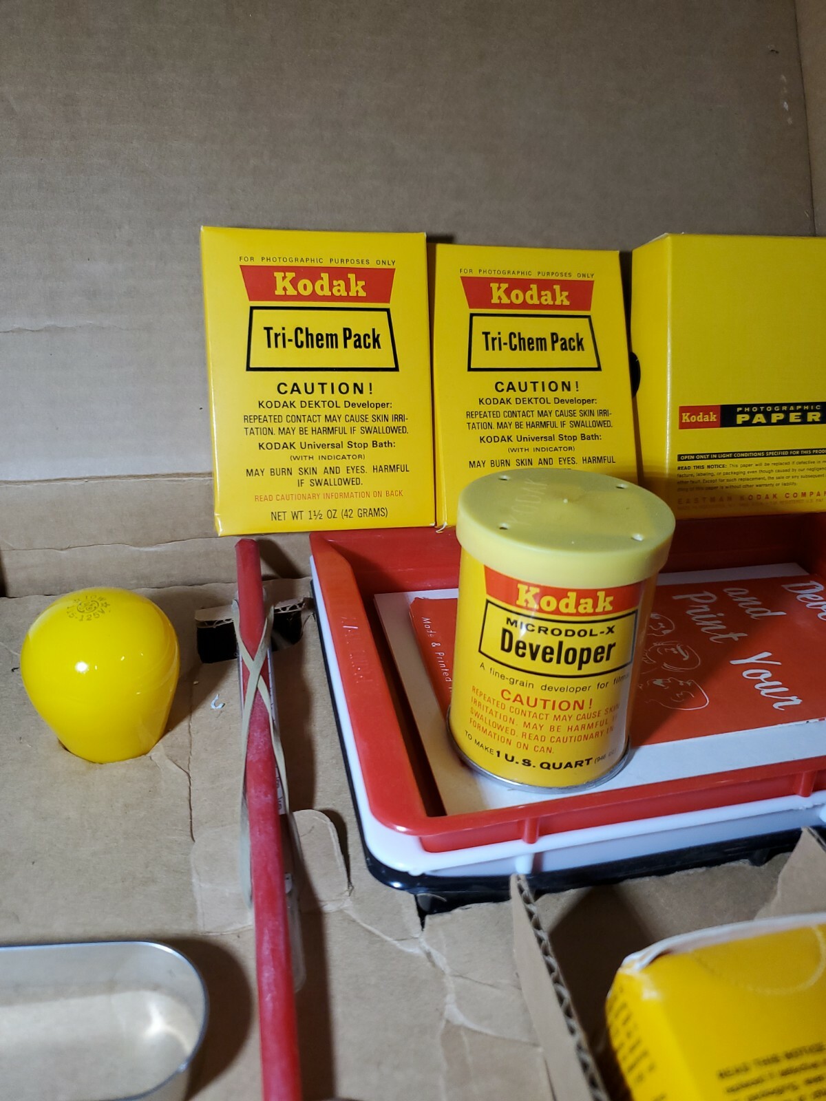 Vintage Kodak Photograph Developing Kit RARE
