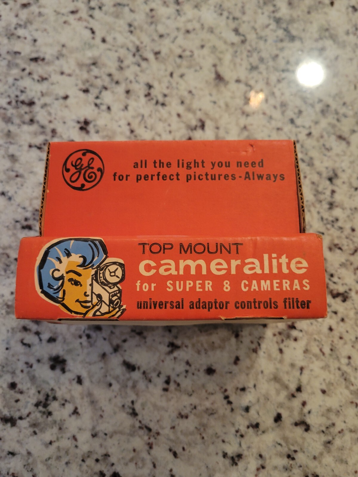 Acme-Lite Cameralite with Universal Mount for Super 8 Cameras with Original Box