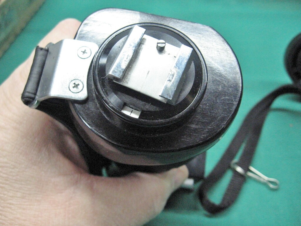 Vivitar Left Hand Pistol Grip & SIMA Camera Belt Strap Mono Pod Tripod (4C)