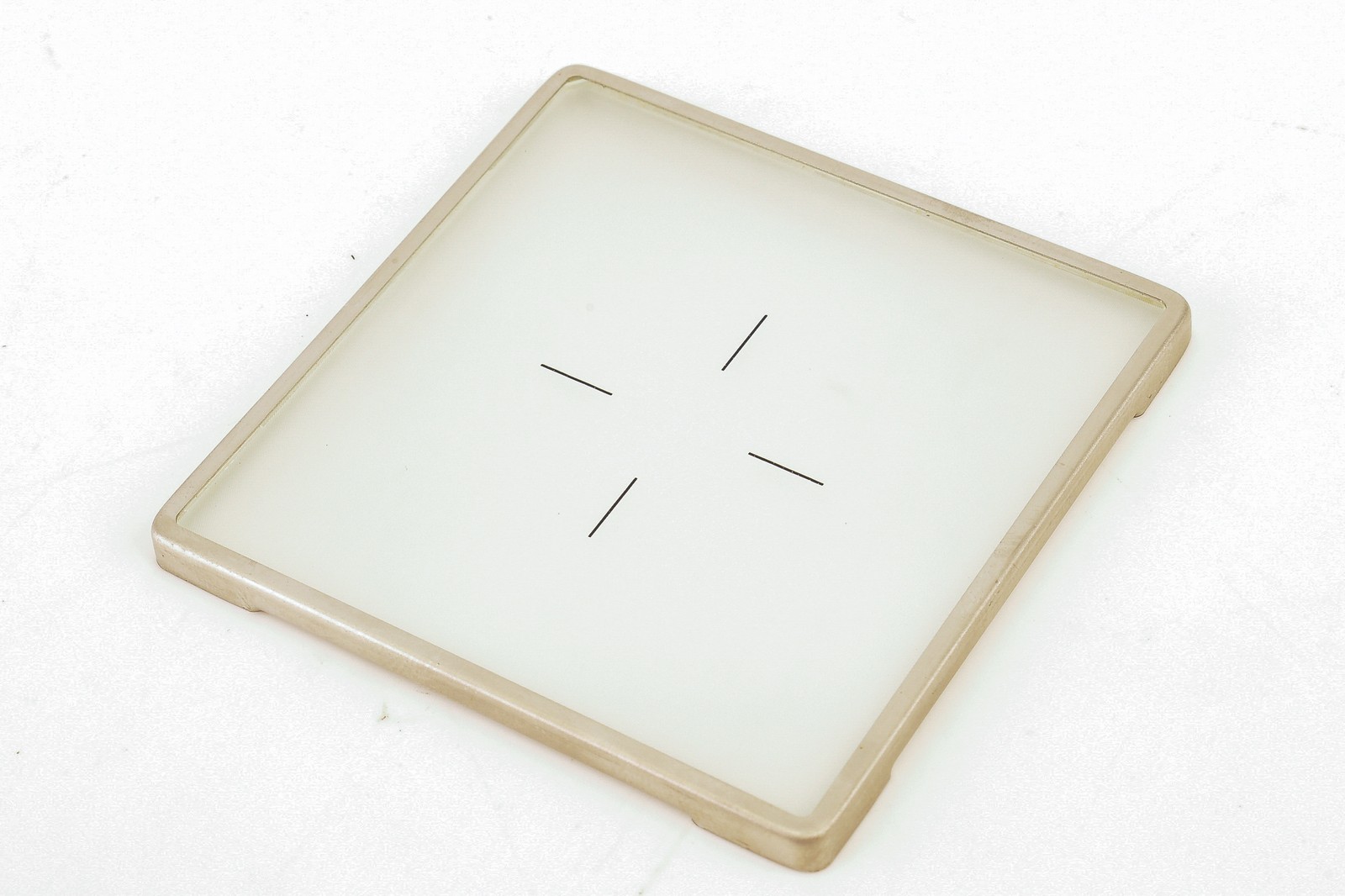 Hasselblad 42161 Standard Focusing Screen Cross Hair for 500 Series V21