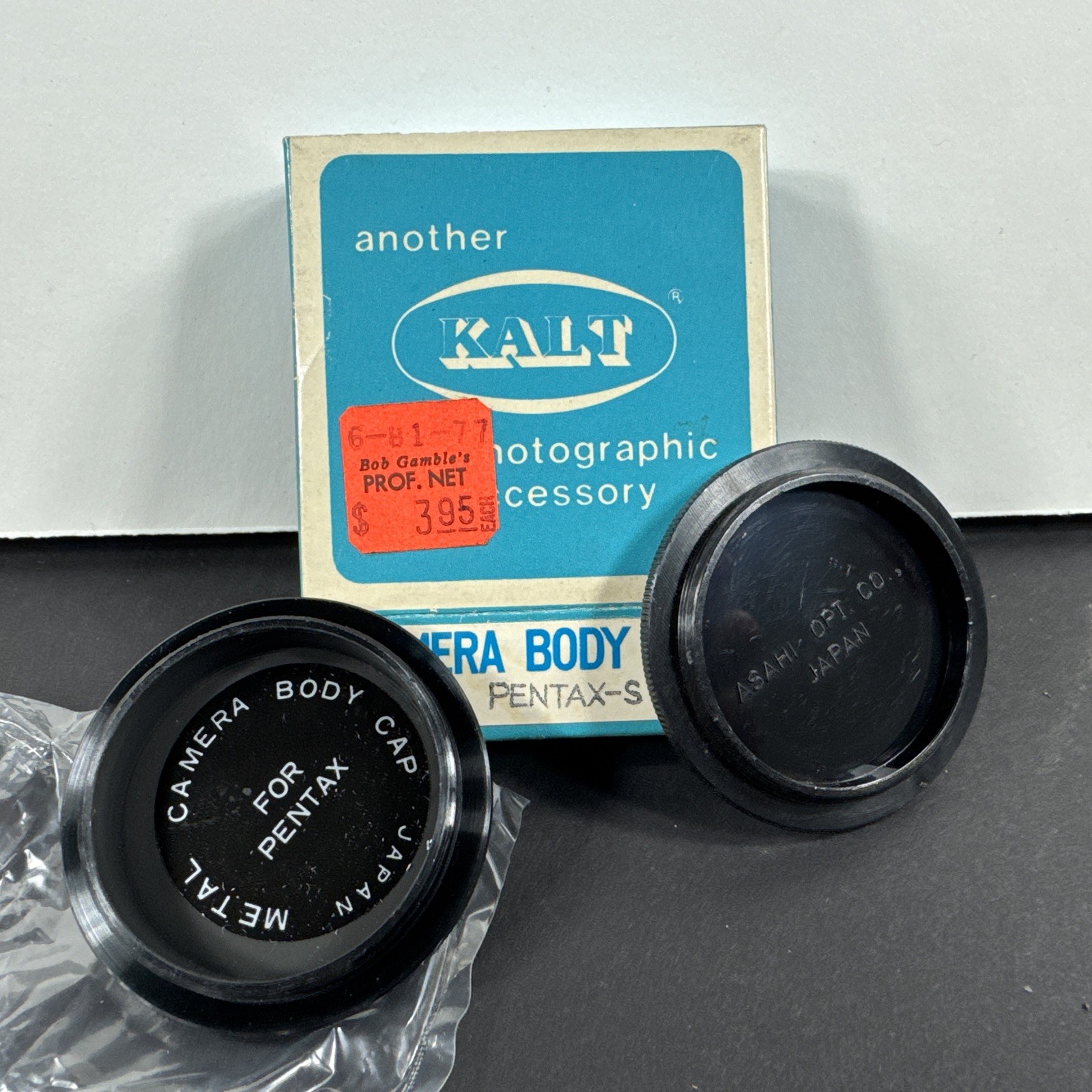 Screw-in Metal Camera Body Cap For Pentax S by Kalt – New Old Stock NOS