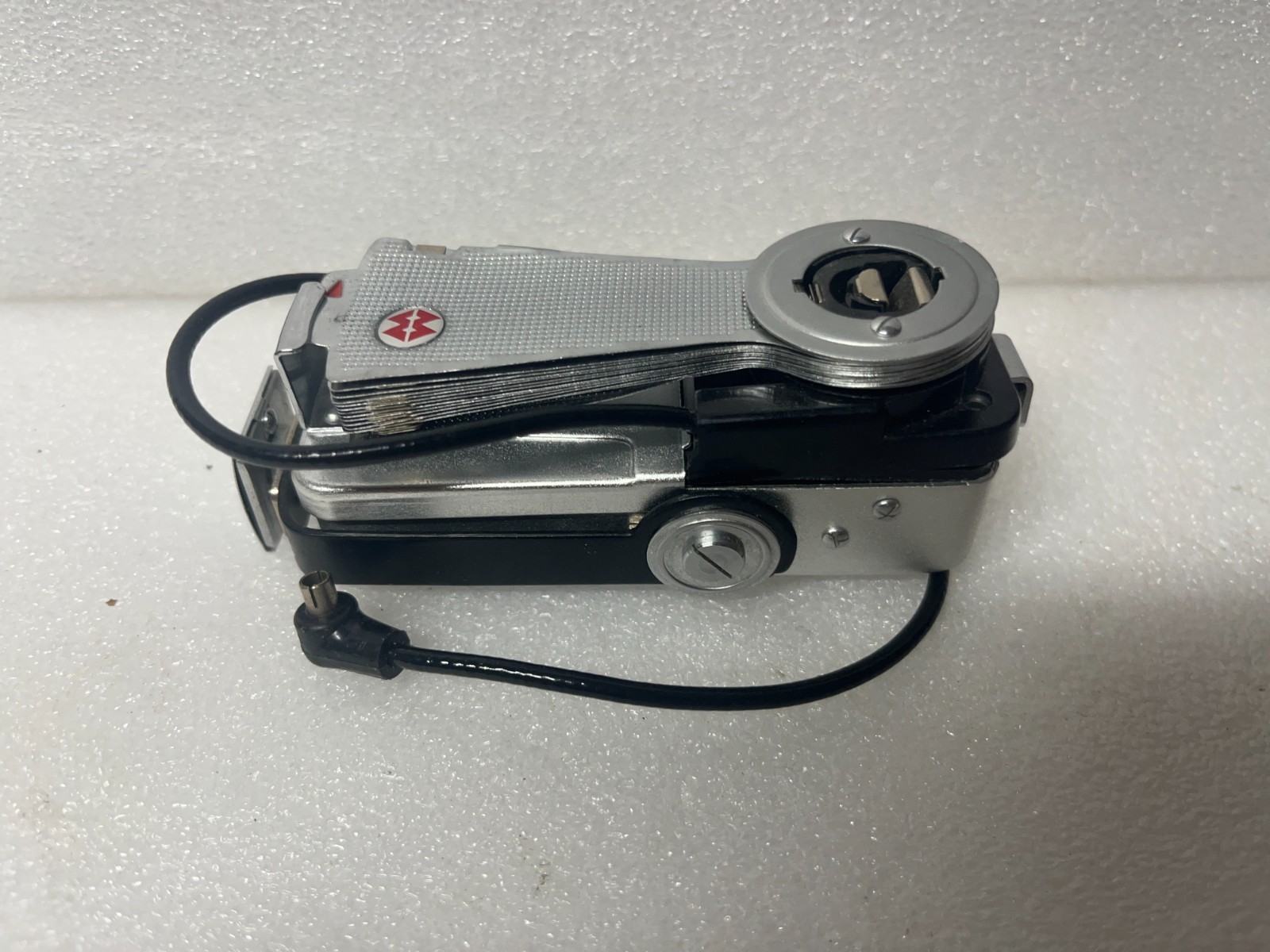 Adams Pocket Folding Flash Unit-Collapsible Unit Untested