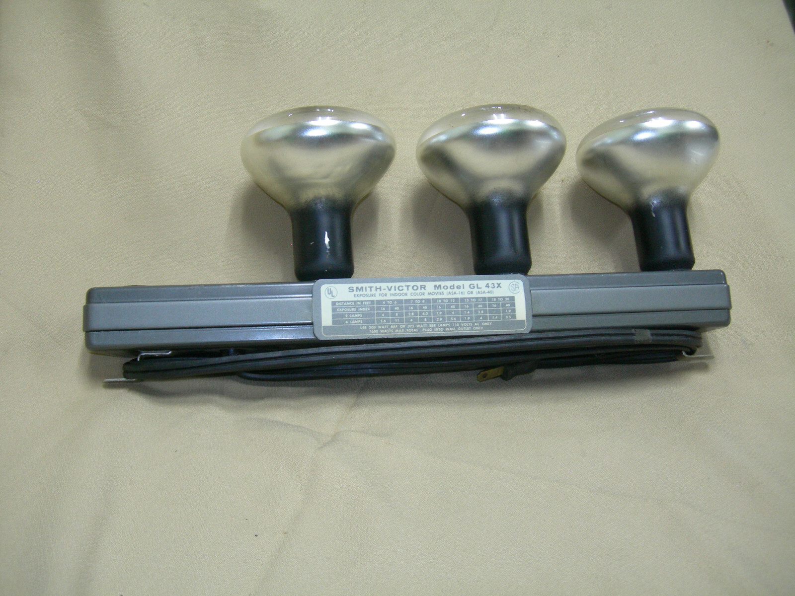 Vintage Smith Victor Gl-43X 4 Socket movie lite Photography Light Bar with case