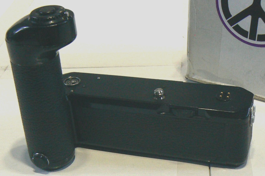 Nikon MD-12 Motor Drive for FM FM2 FM3A FE FE2 Cameras – Made in Japan AA