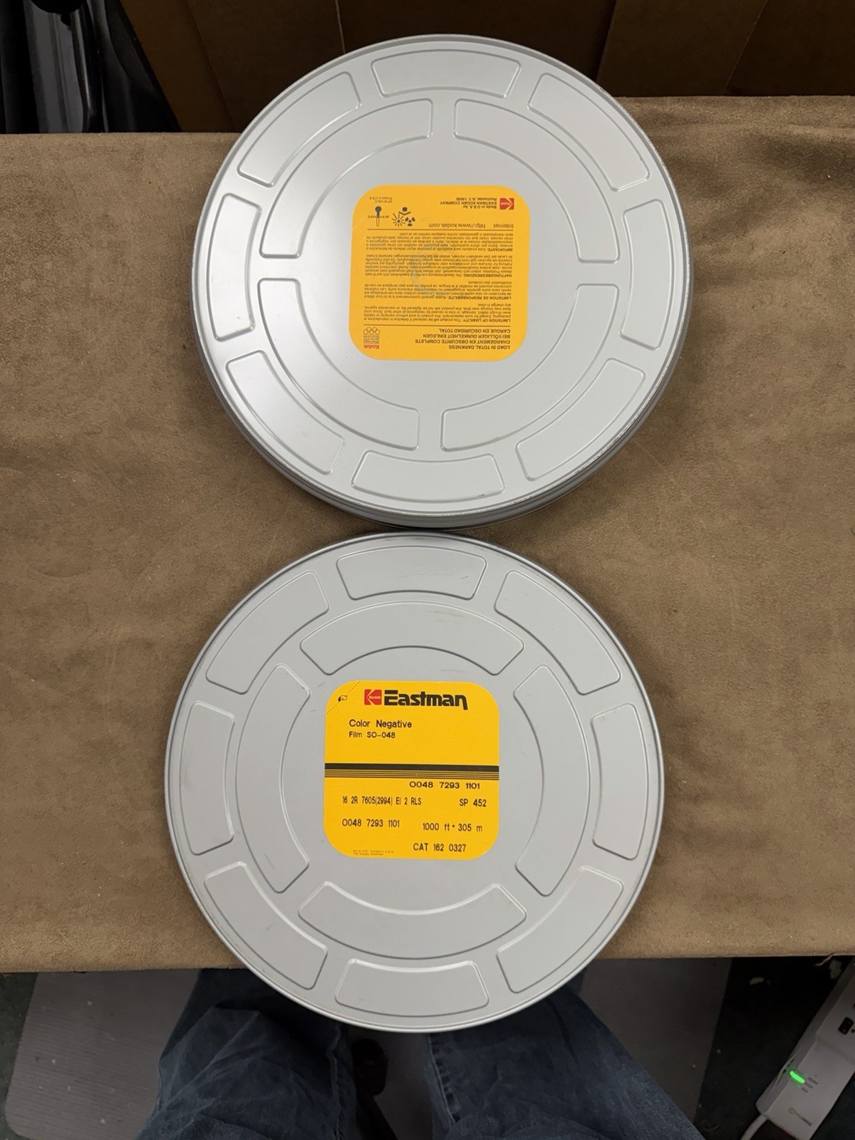 Kodak Eastman 35mm 1000ft Metal Film Can 10 3/4 Size 2pcs Excellent Condition