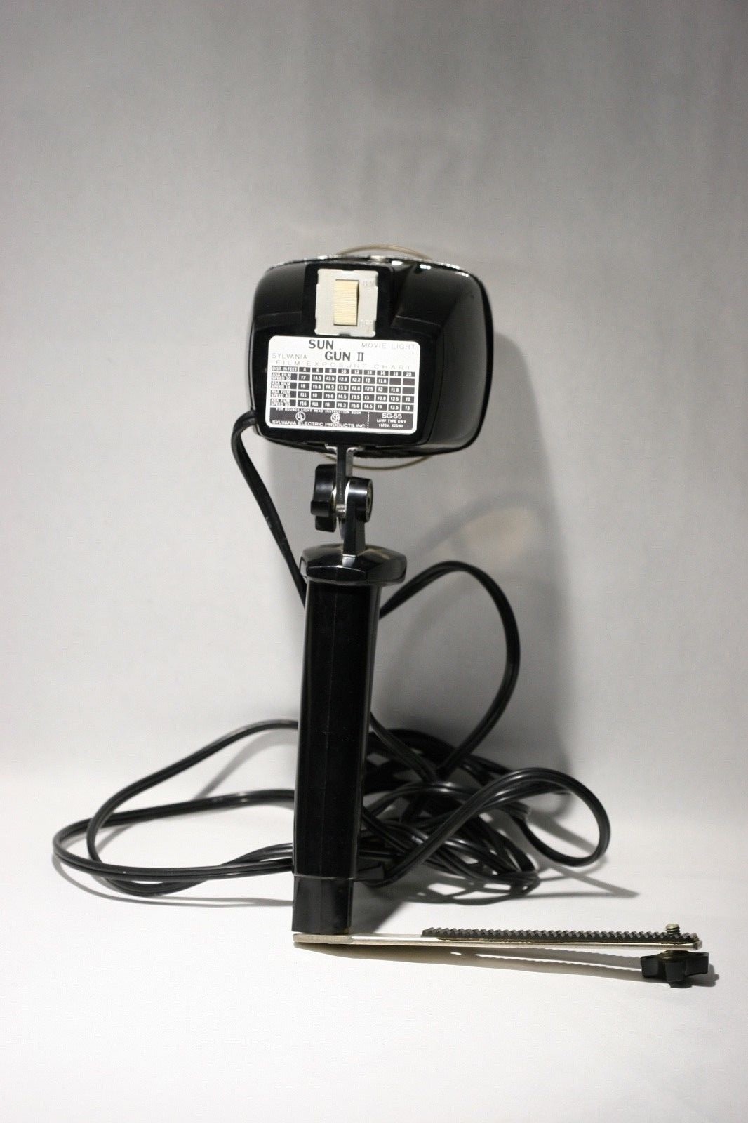 Vintage Sylvania Sun Gun II Movie Light Model SG-55 W/ Box