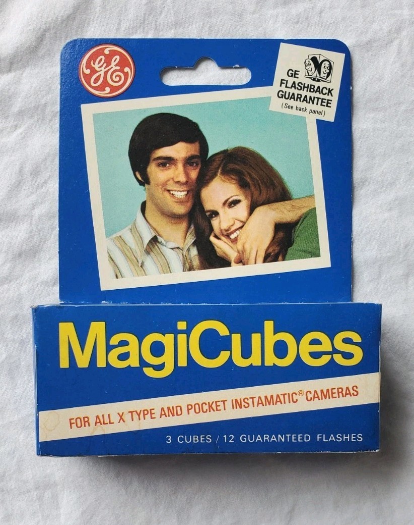 NOS Vintage GE MagiCubes General Electric Magic 3 Pack Cubes 12 Flashes NEW