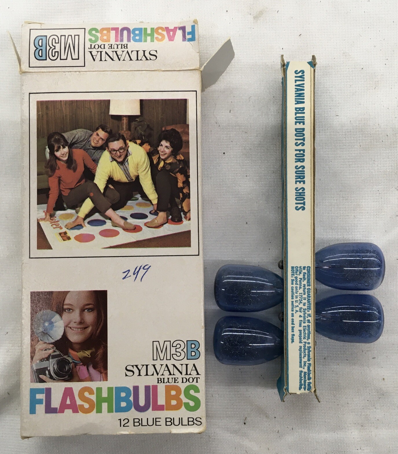 Vintage Camera Flashbulbs, Sylvania & Westinghouse, 7 Bulbs Total Untested