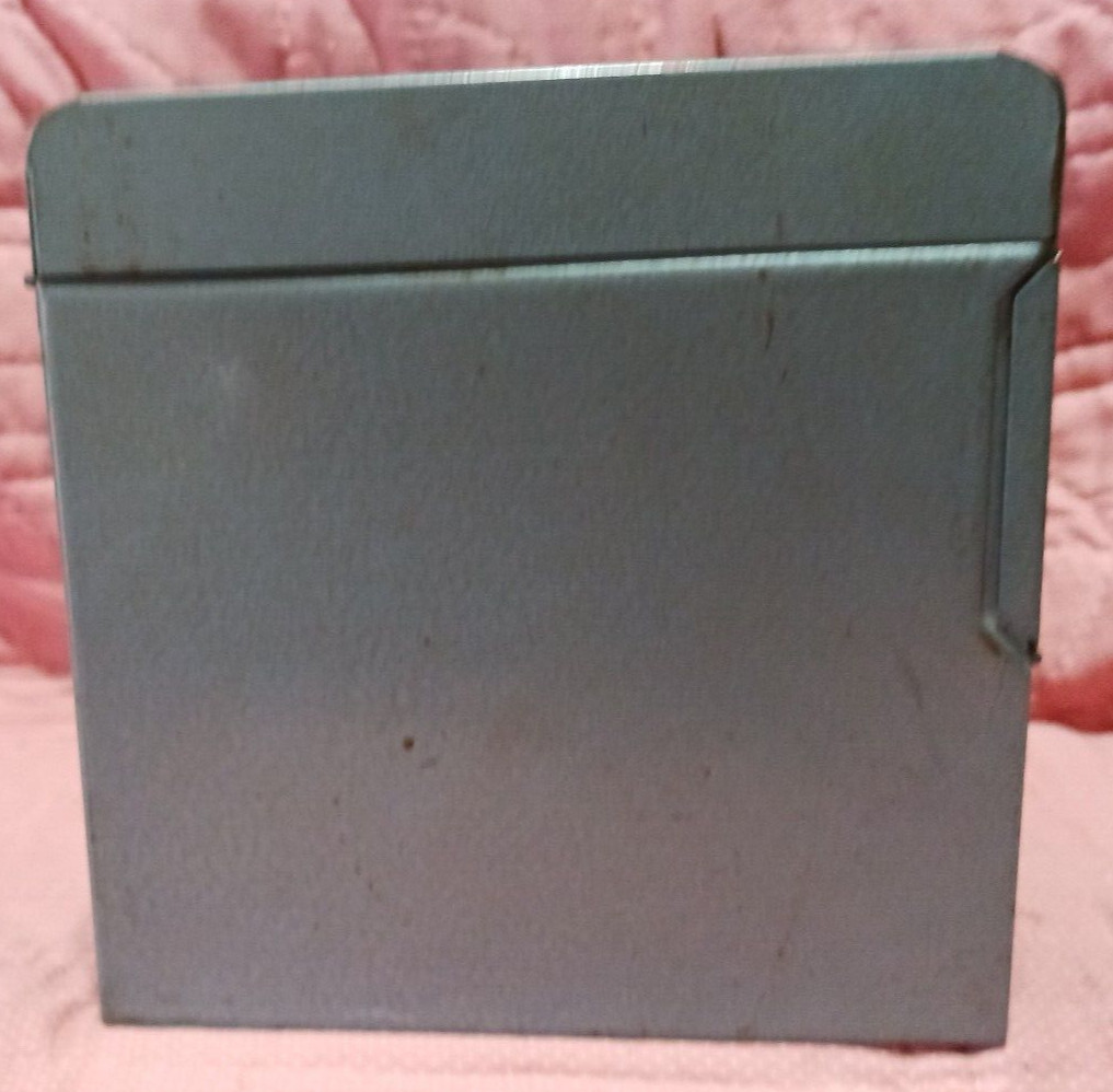Logan Deluxe Blue Metal 12 Slot 8mm Movie Film Chest 8.75×7.5×7.5