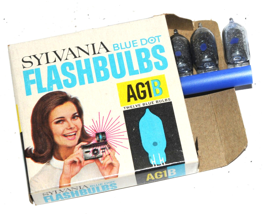 Sylvania Blue Dot Flash Bulbs AG1B – 1 Case in Original Box 1 Case 12 boxes.