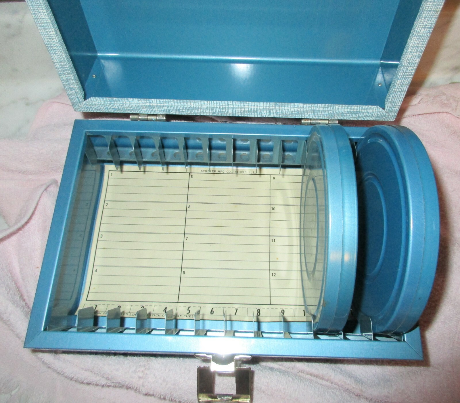 Vintage Metal Korvette Movie Reels & Carrying Storage Case