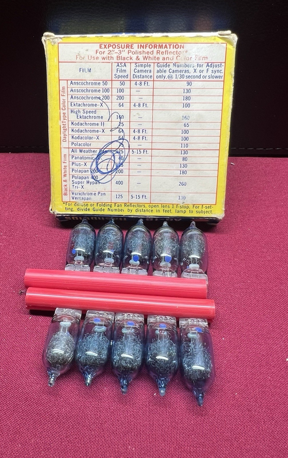 Vintage Camera Flashbulbs GE AG-1B Blue Bulbs, Box Had 12 Only 10 Left