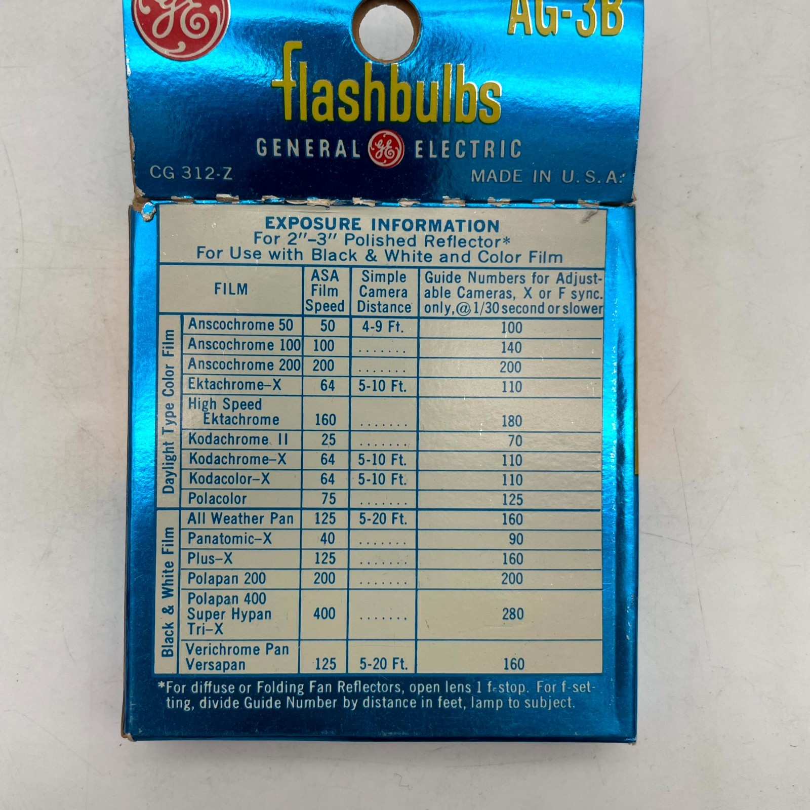 Lot of 8 General Electric AG-3B Super Blue Flash Bulbs for Film Photography