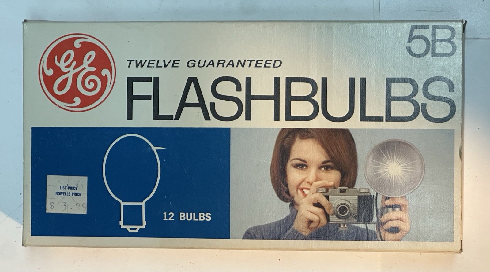 Vintage GE Flashbulbs #5B General Electric 12 bulbs (17)