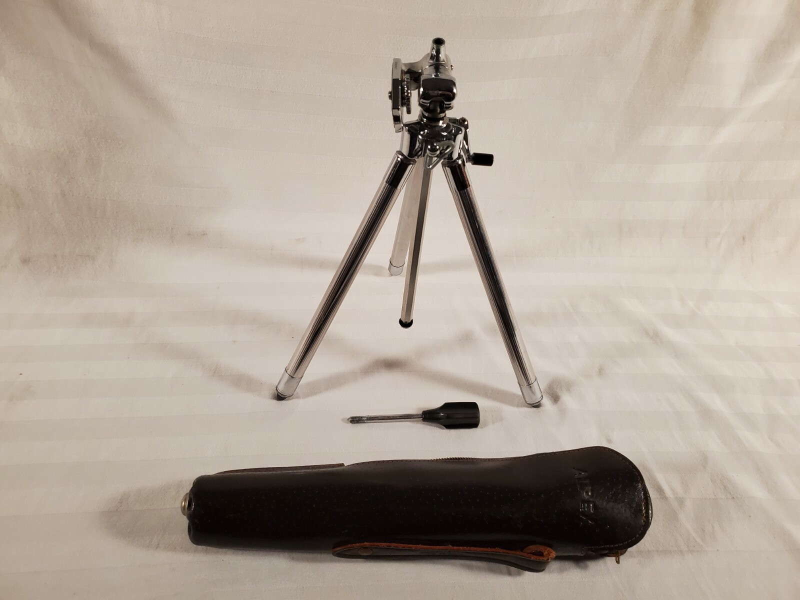 Vintage Alpex Tripod Expandable Legs in Leather Case ~ Made In Japan