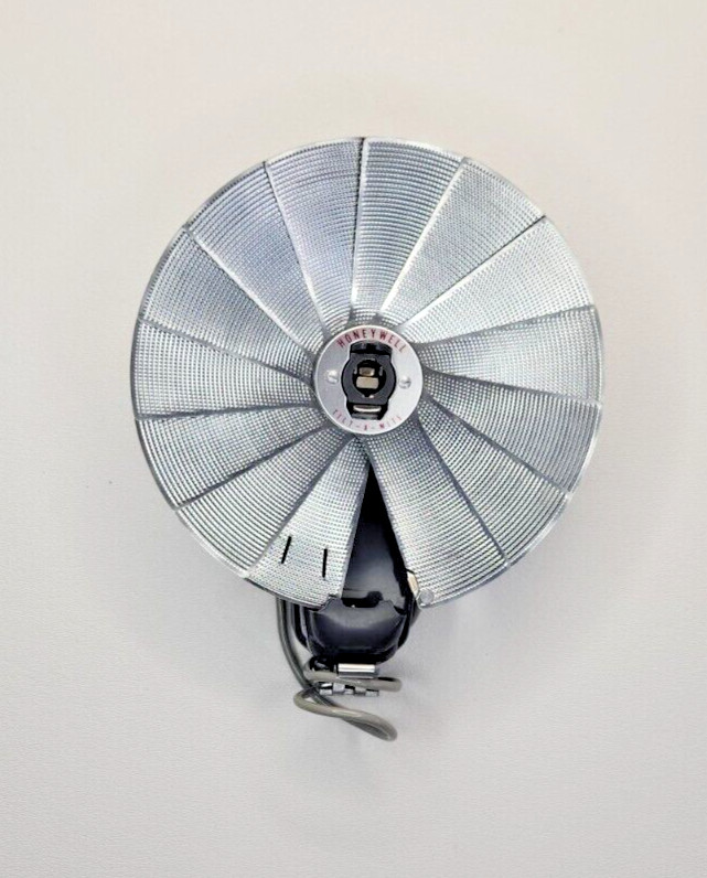 Vtg Honeywell Photo Products TILT-A-MITE Camera Flash Fan Fold Reflector w/ Case
