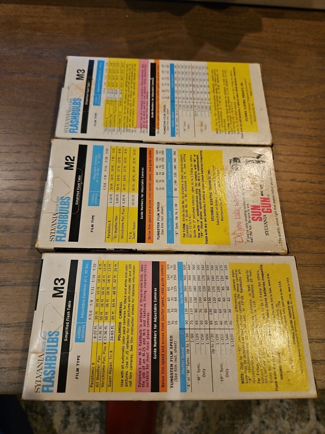 Vintage Sylvania Blue Dot Flashbulbs Lot – 2 M3 & 1 M3 , Missing Bulbs