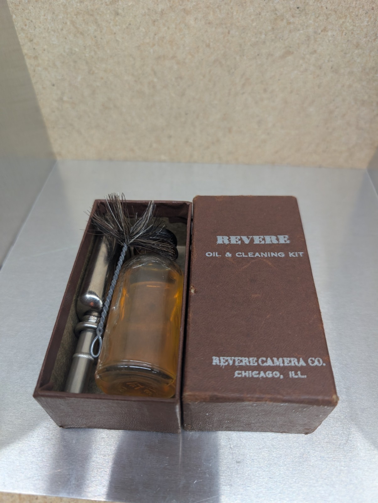 Vtg Revere Camera Co Oil & Cleaning Kit – Oil Jar, Oiler, Brush-Box